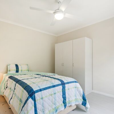 16 Sunderland bedroom