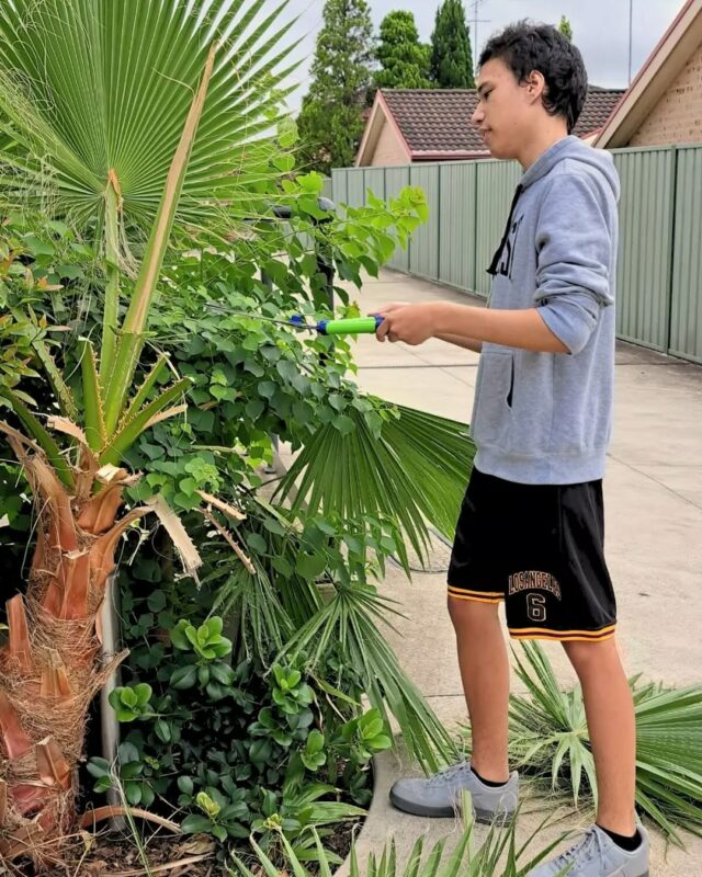 Out in the garden, nurturing that green thumb. 🌱✨
There’s something so rewarding about watching your plants thrive.

What’s your favourite plant to grow? Drop it below! 👇

#AllaraSupportServices
#DisabilitySupport
#NDIS